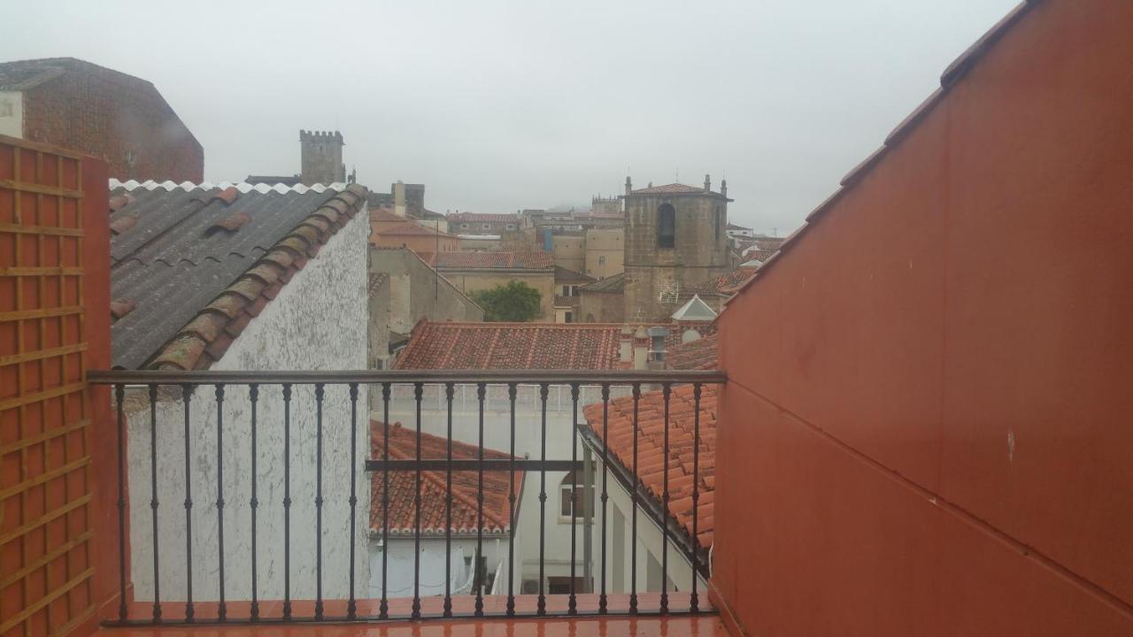 Atico Duplex Zona Monumental Apartment Caceres Luaran gambar